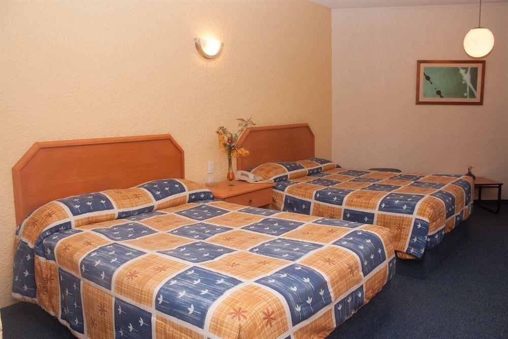 Hotel Valle De Mexico Toreo 외부 사진