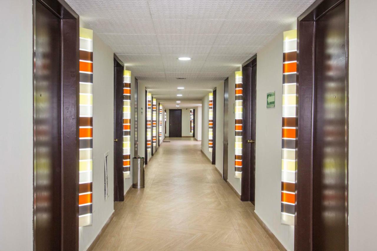 Hotel Valle De Mexico Toreo 외부 사진